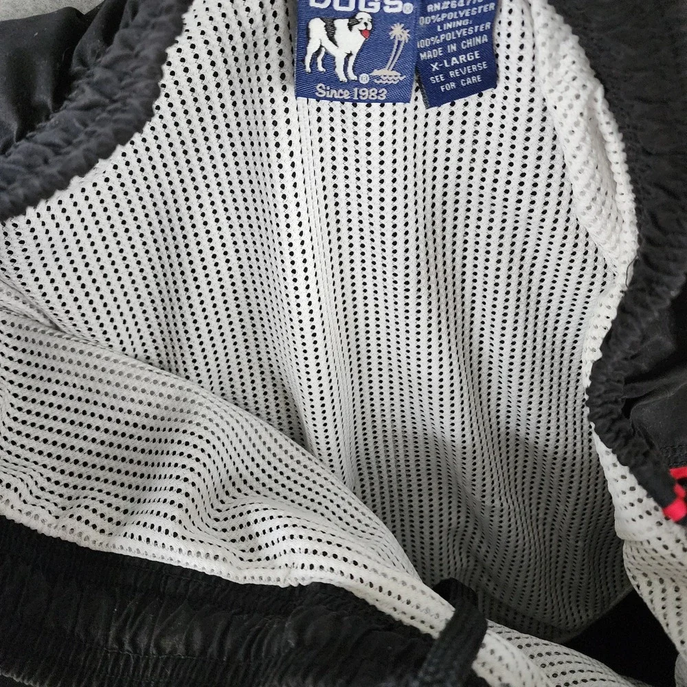 Big Dogs Black Red Striped Swim Trunks XL Mesh Lined Board‎ Shorts Drawstring XL